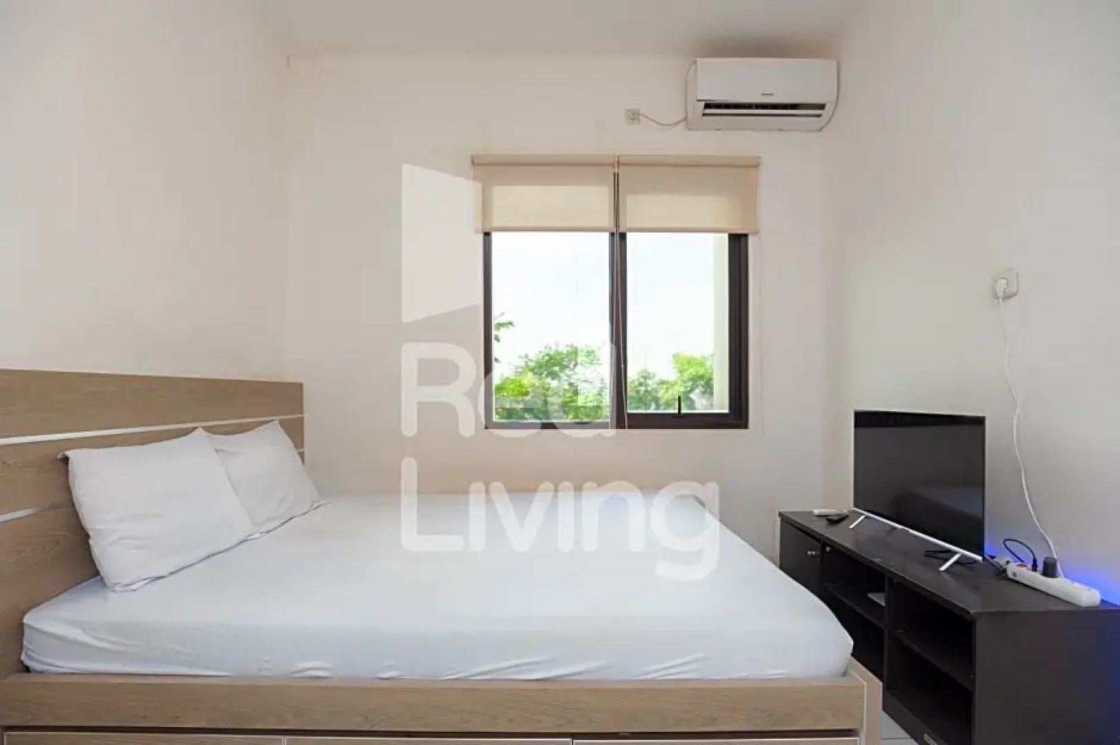 RedLiving Apartemen RQ @ Ecohome Citra Raya