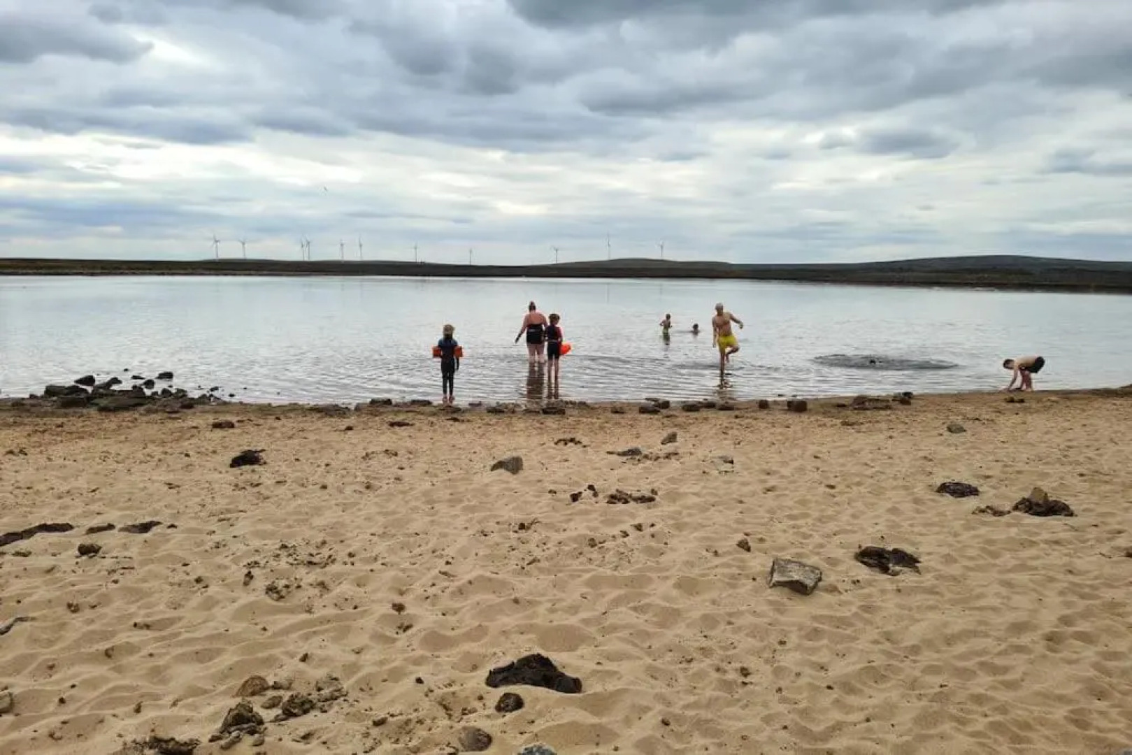 Glenroyd House, Private annex to Victorian villa with kitchen