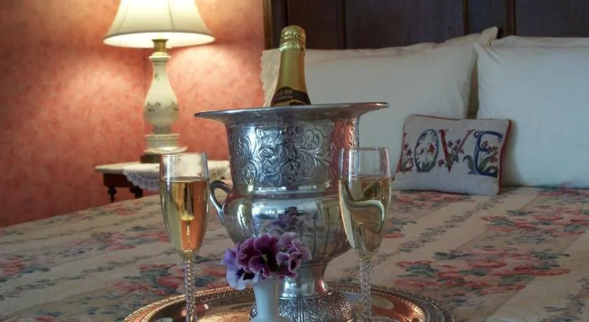 C.W. Worth House Bed and Breakfast