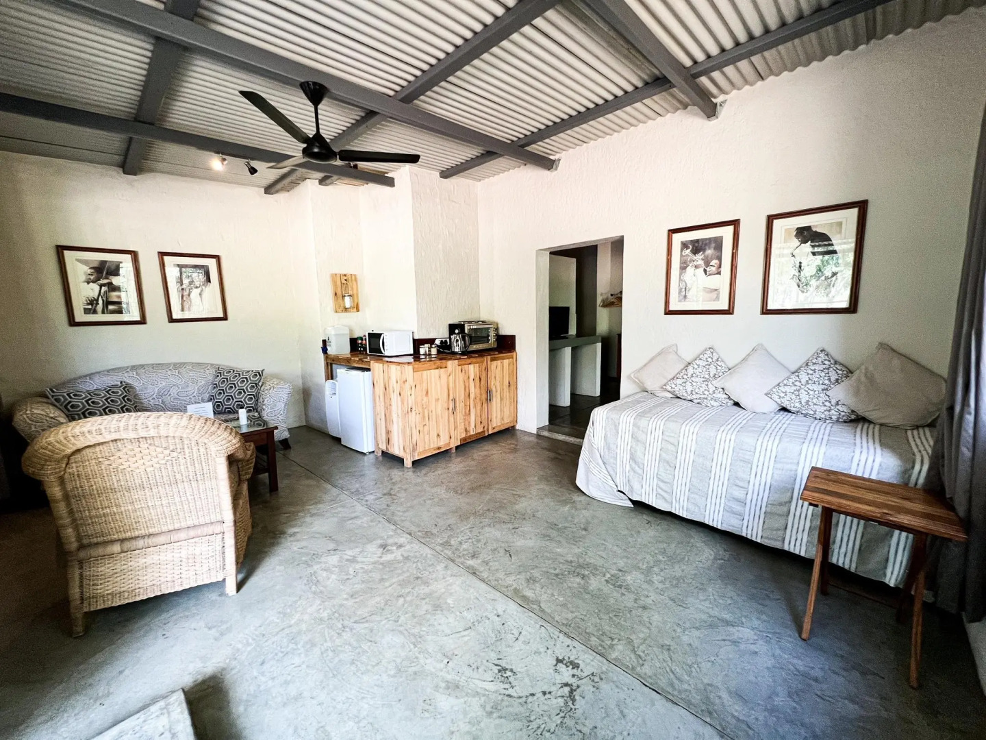 24 Degrees Self-Catering