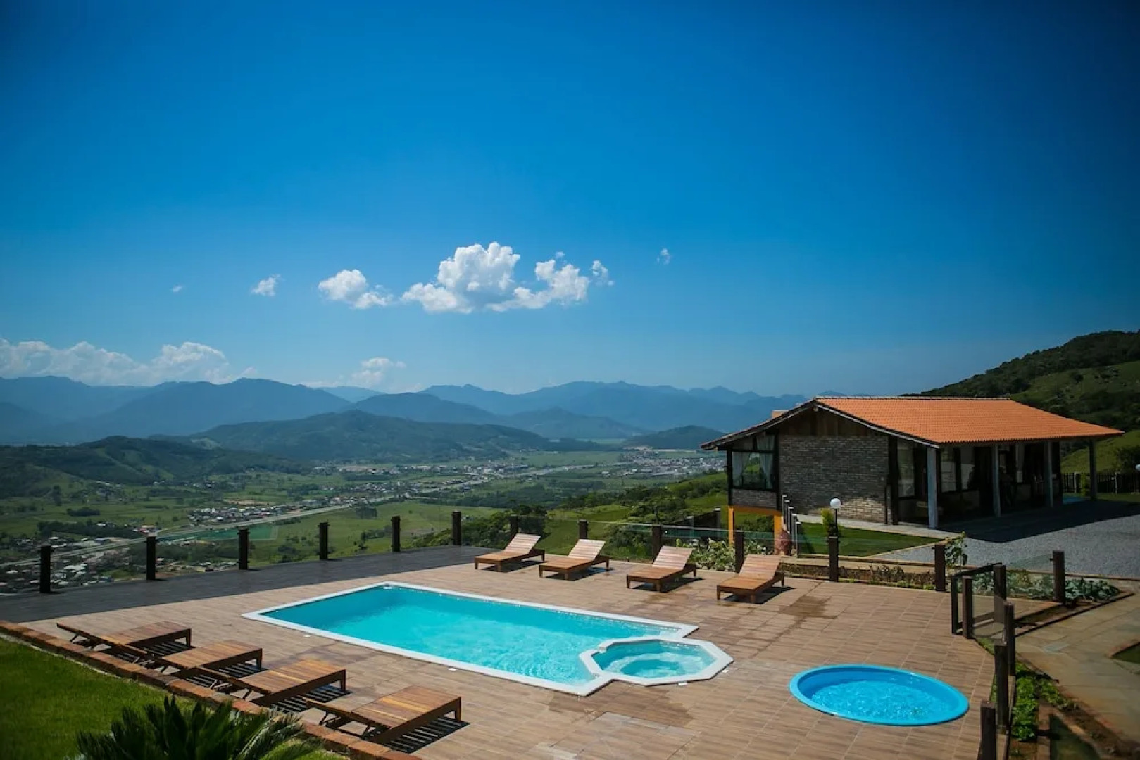 Eco Mirante Hotel