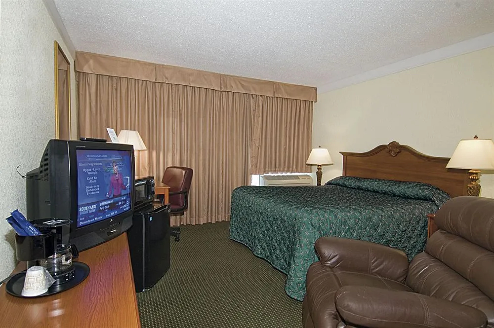 Ashbury Hotel & Suites - Mobile