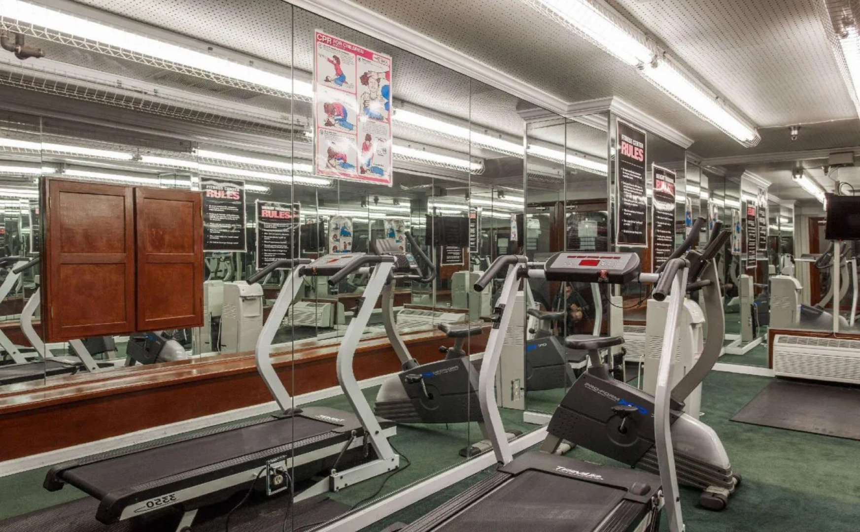 Capri Suites Anaheim