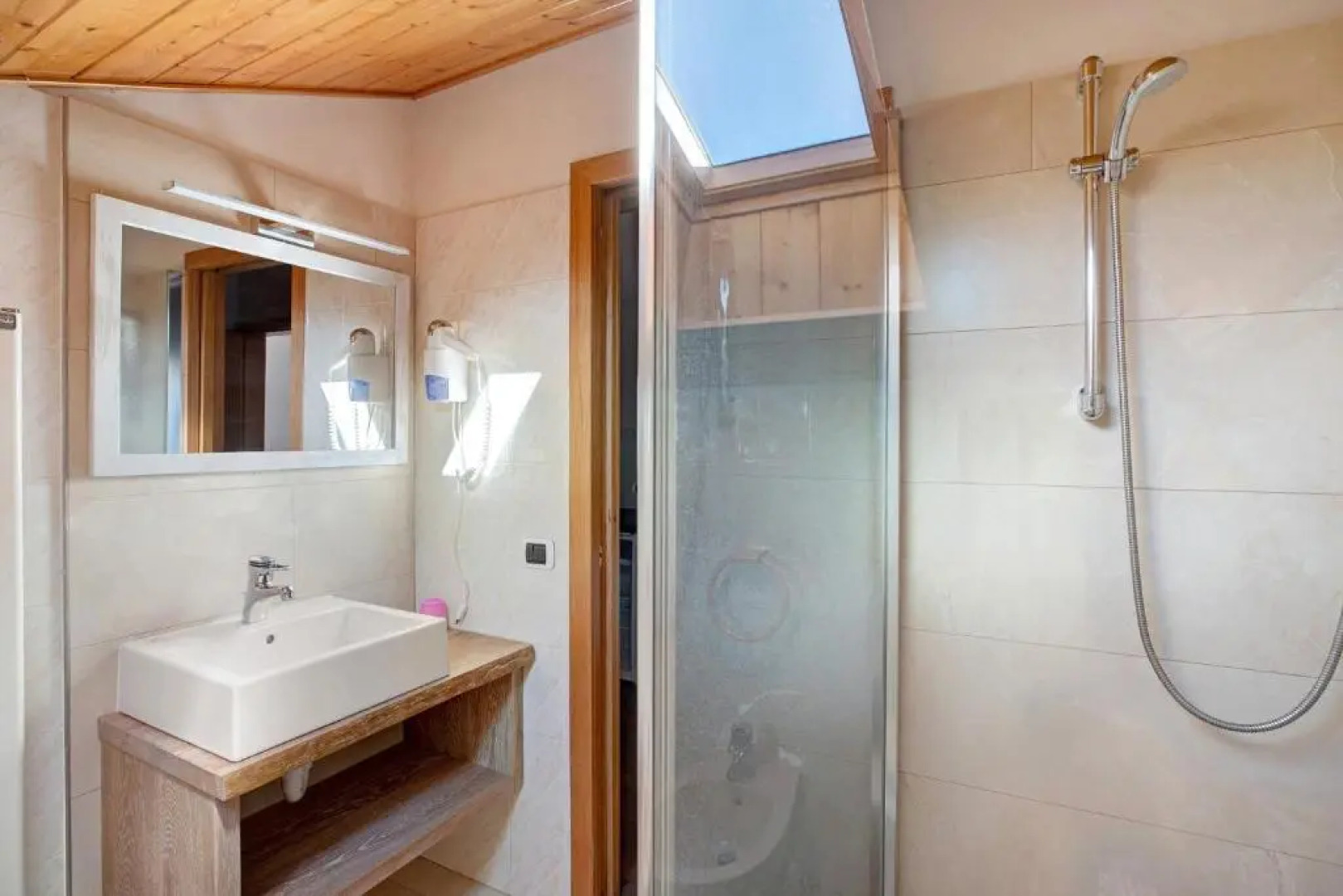 Foresto Holiday Apartments Bilocale