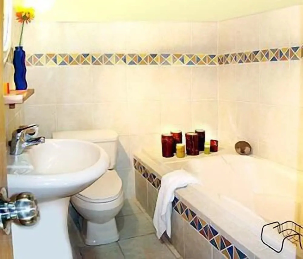 La Casa de Barro Lodge & Restaurant