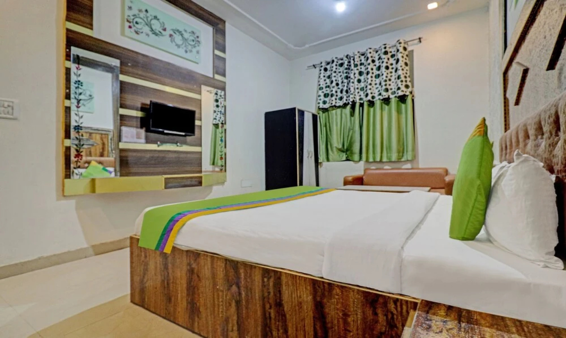 Treebo Trend Radha Palace