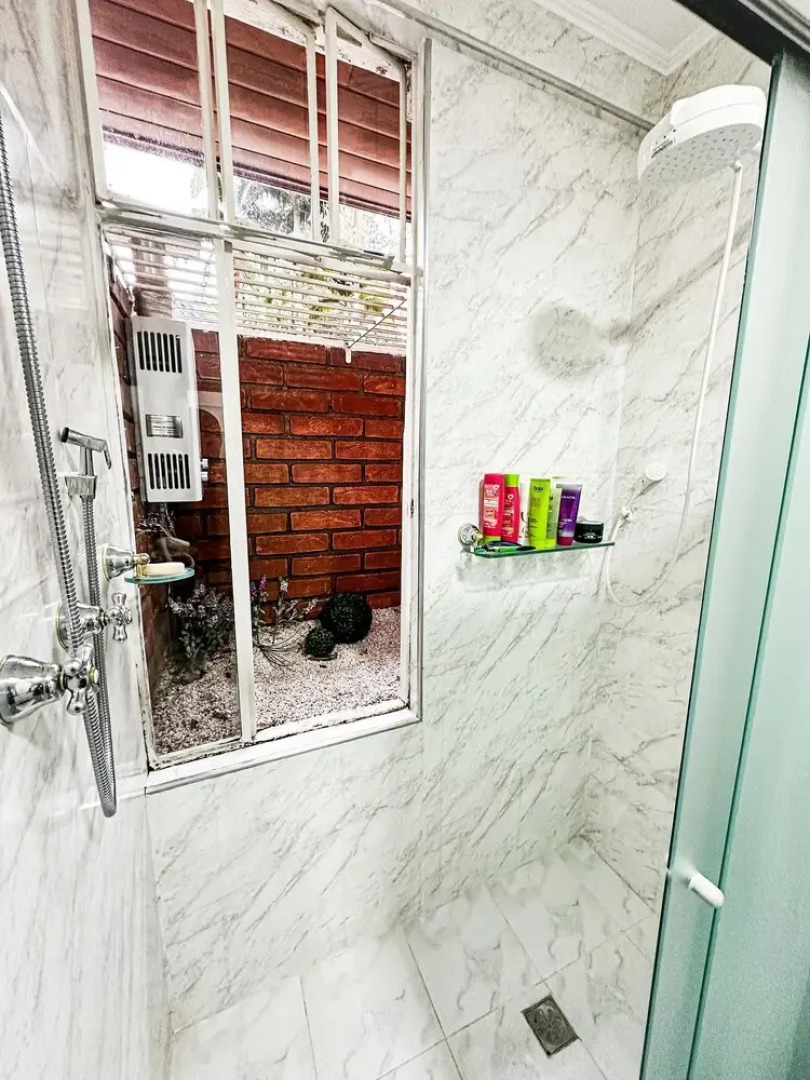 Casa de Luxo 2500m na Granja Viana