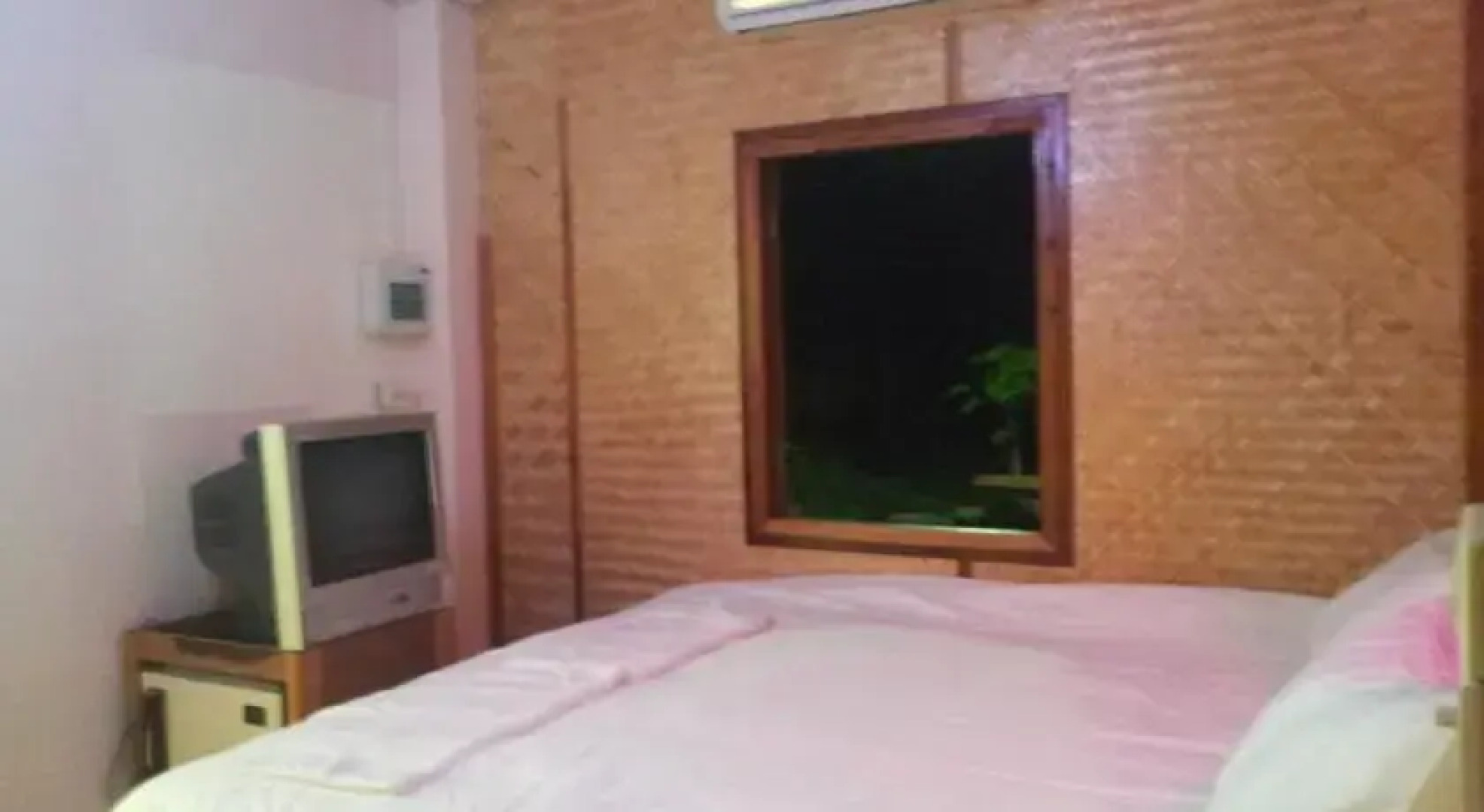 Huean Berng Nam Khong Resort