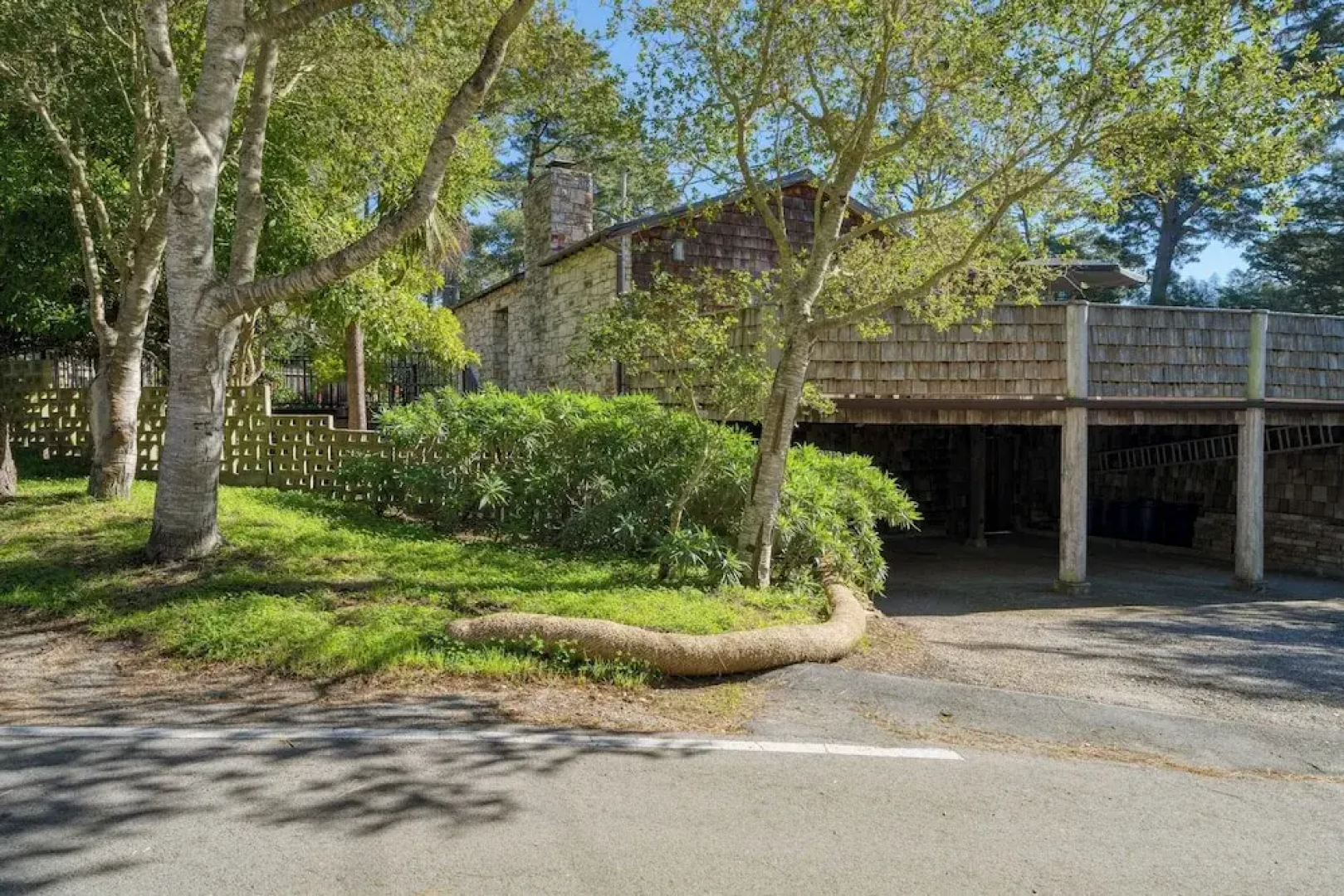 Sunridge Lookout by Avantstay Big Backyard Oasis + Patio, Central Location