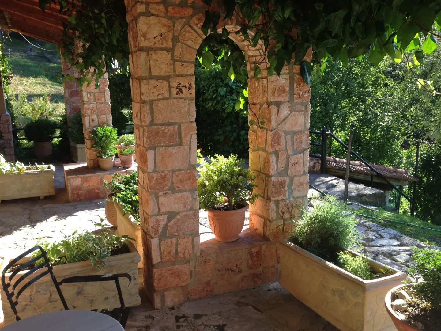 Aphrodites Inn