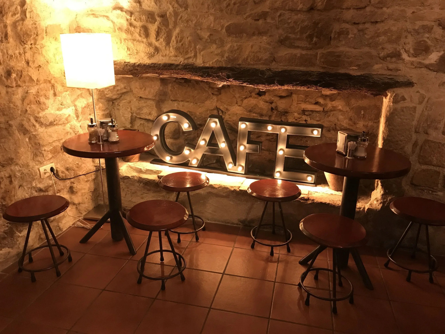 Lo Raconet de la Plaça