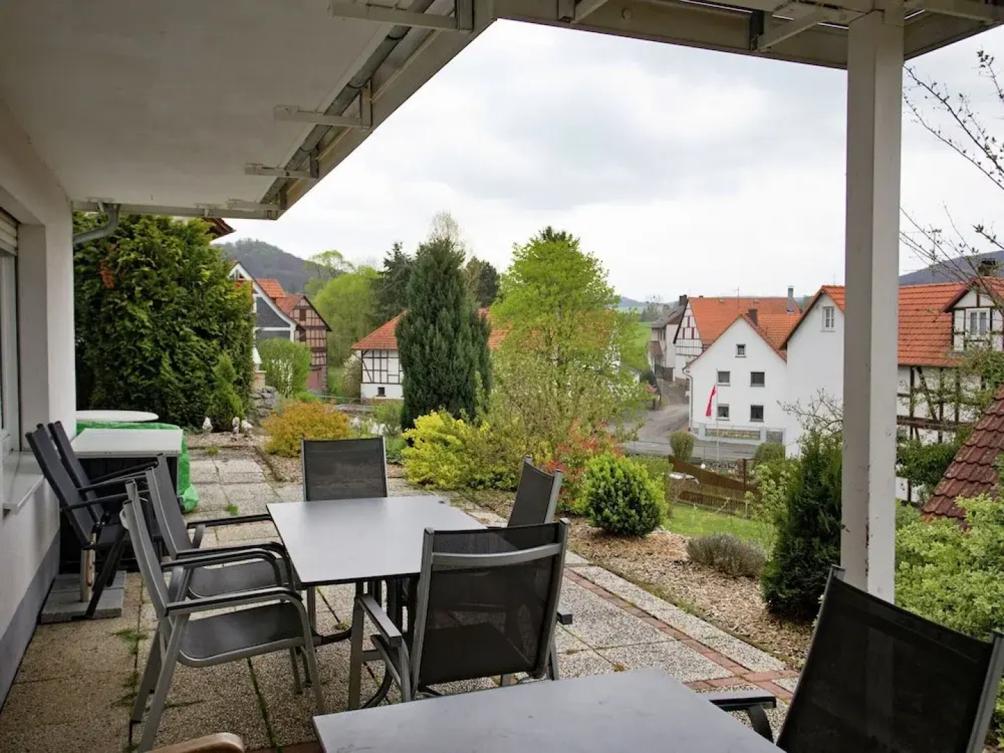Schone Ferienwohnung mit Gemutlicher Terrasse