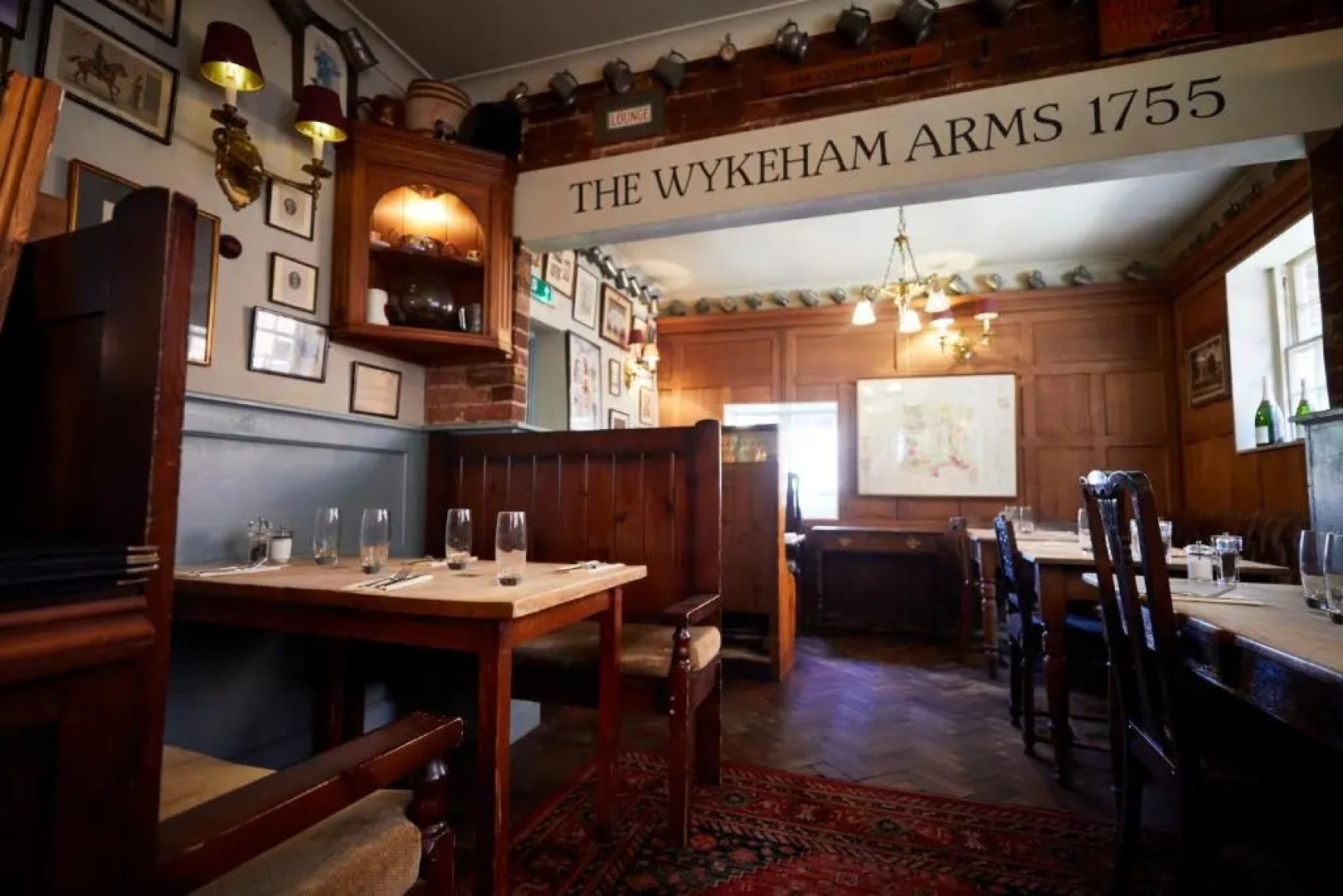 Wykeham Arms