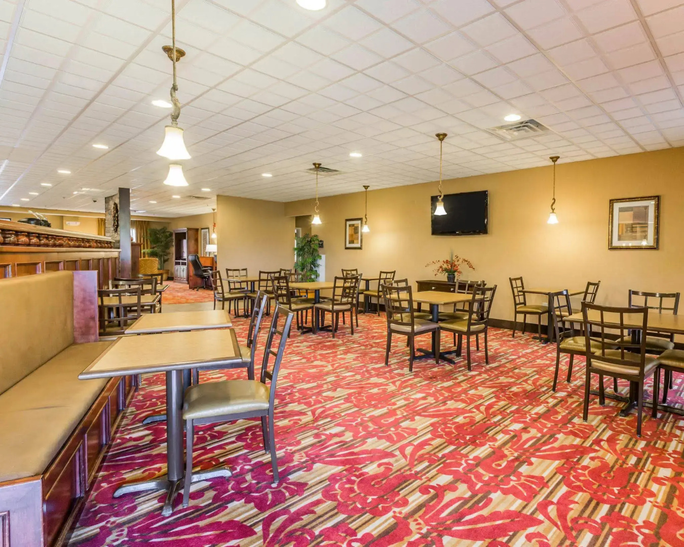 Comfort Suites Commerce