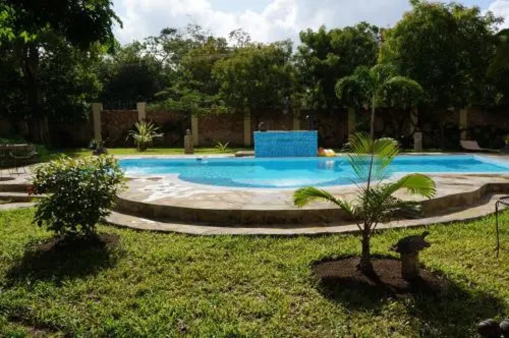 Adansonia Village Resort