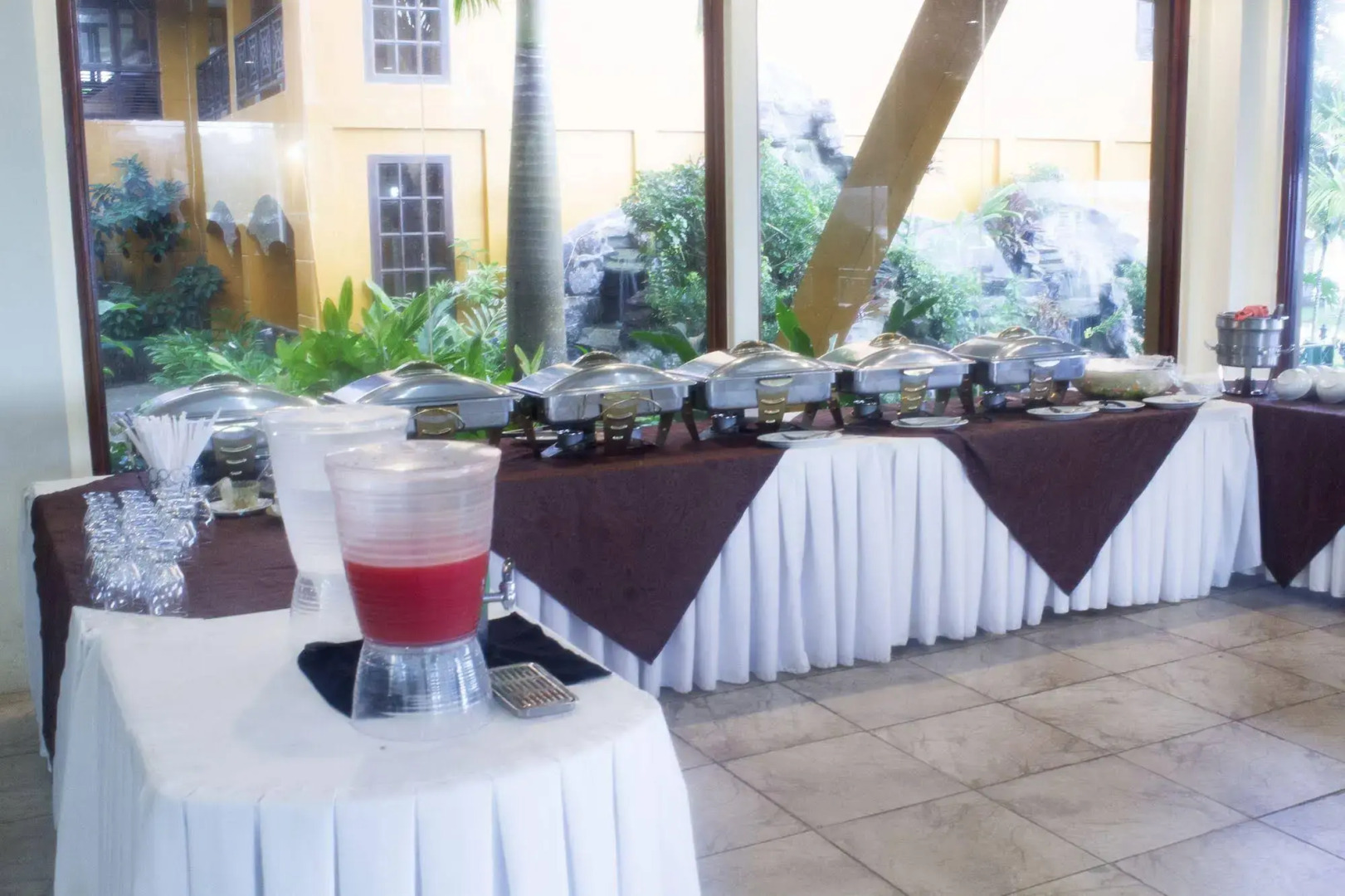 Oceans Salybia Nature Resort & Spa