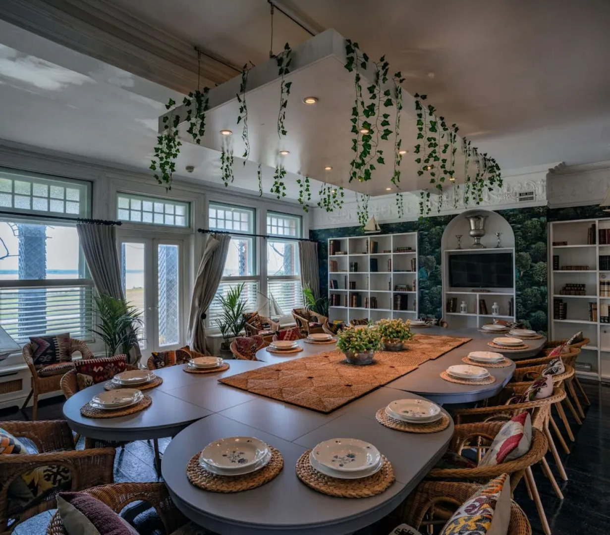 Manor House / 10-bed Home on Osea Island, Essex