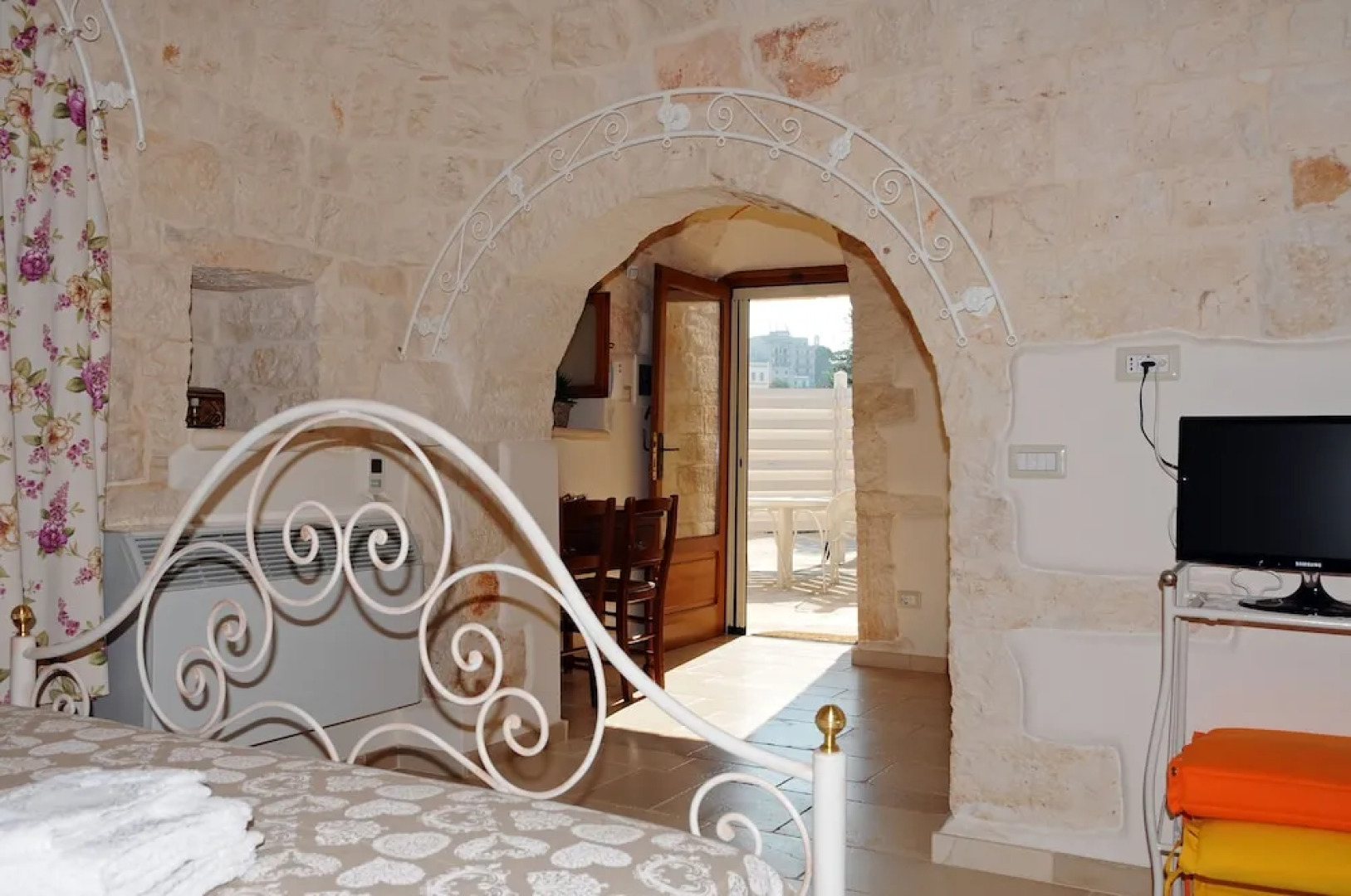 Micele Holiday Houses