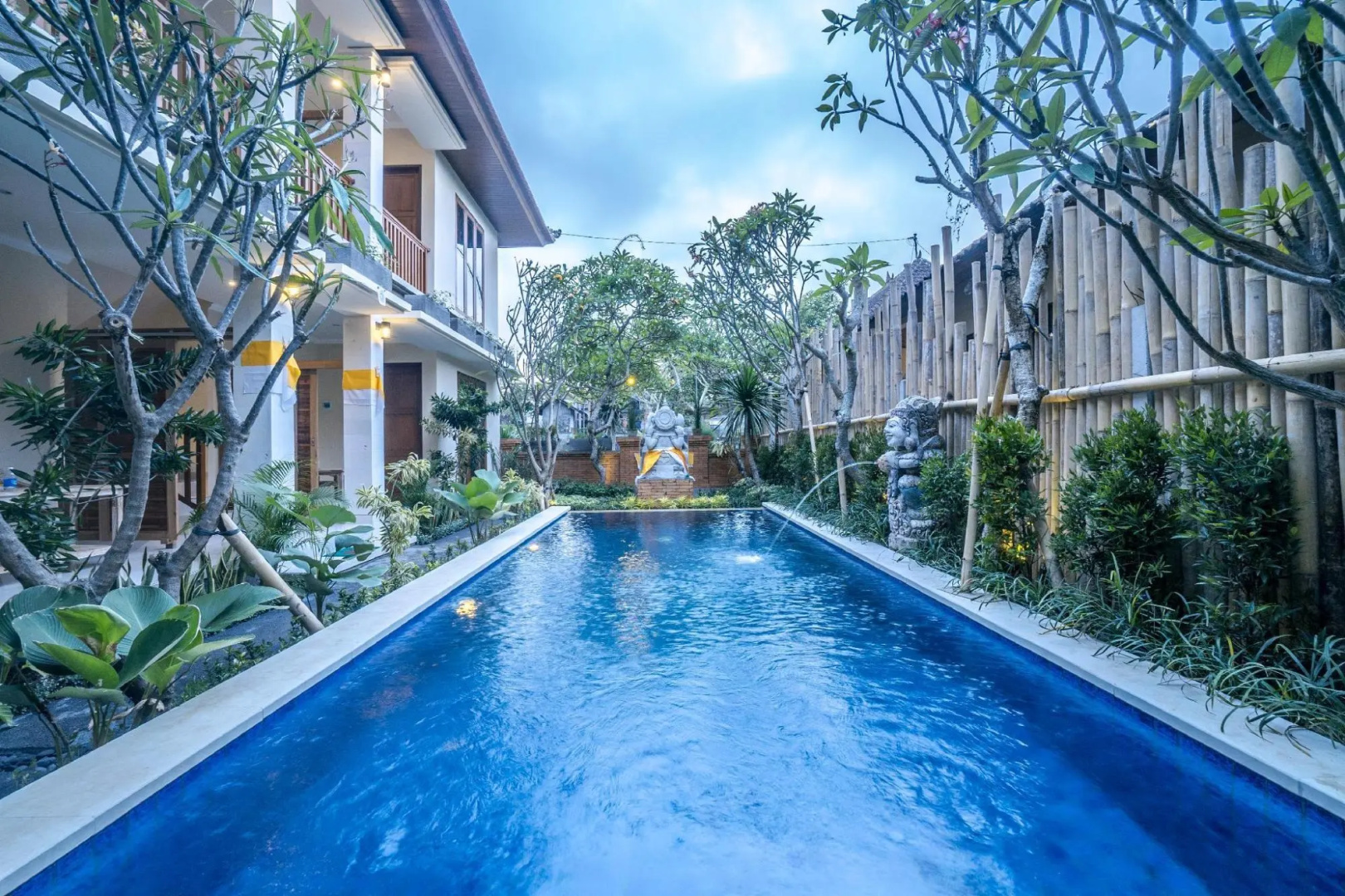 Ubud Tropical garden 2