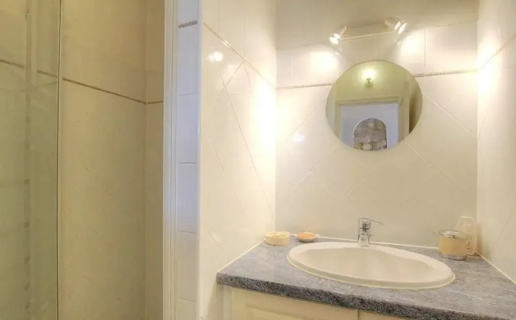 House With 2 Bedrooms in Pietrosella, With Wonderful sea View, Enclosed Garden and Wifi