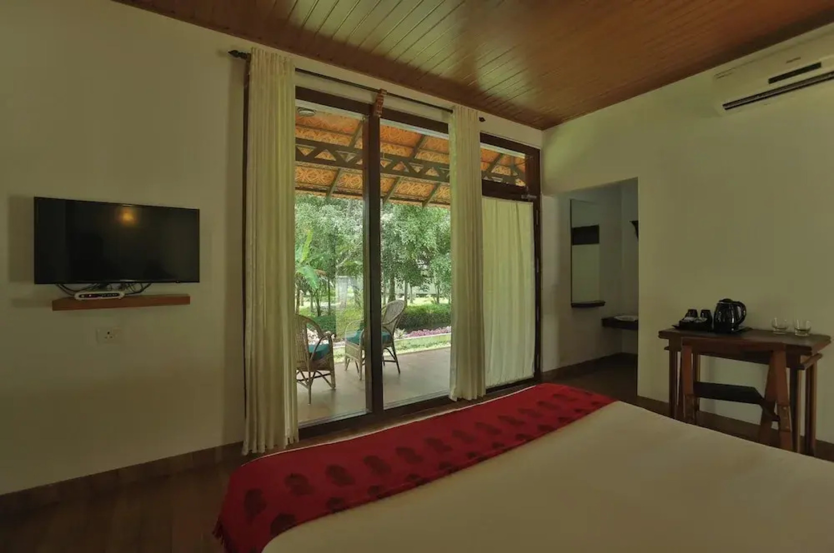 Palmgrove Lake Resort