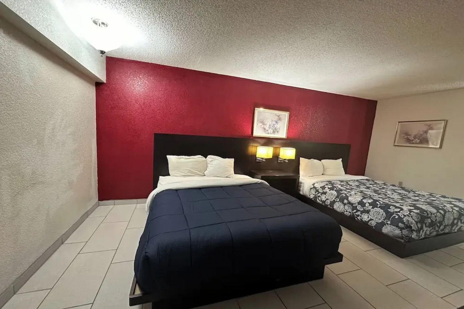 River Valley Inn and Suites By OYO