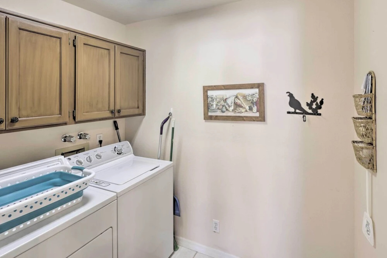 Havasu Home w/ Private Pool: 3 Mi to London Bridge