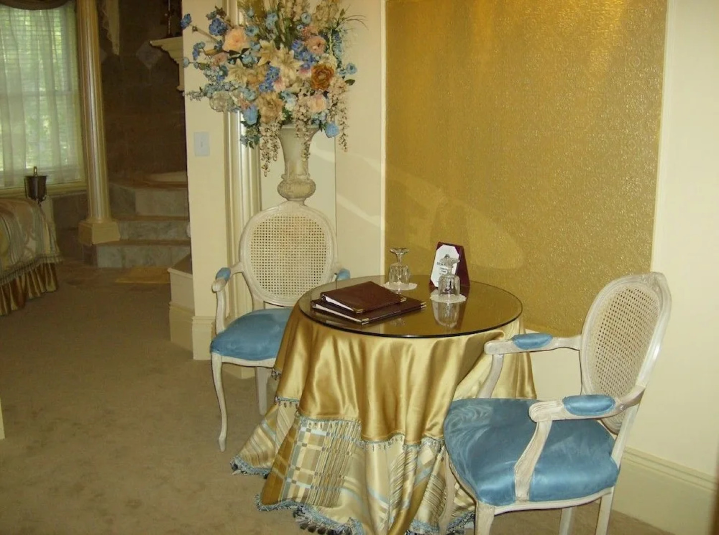 Anniversary Inn - 5th South