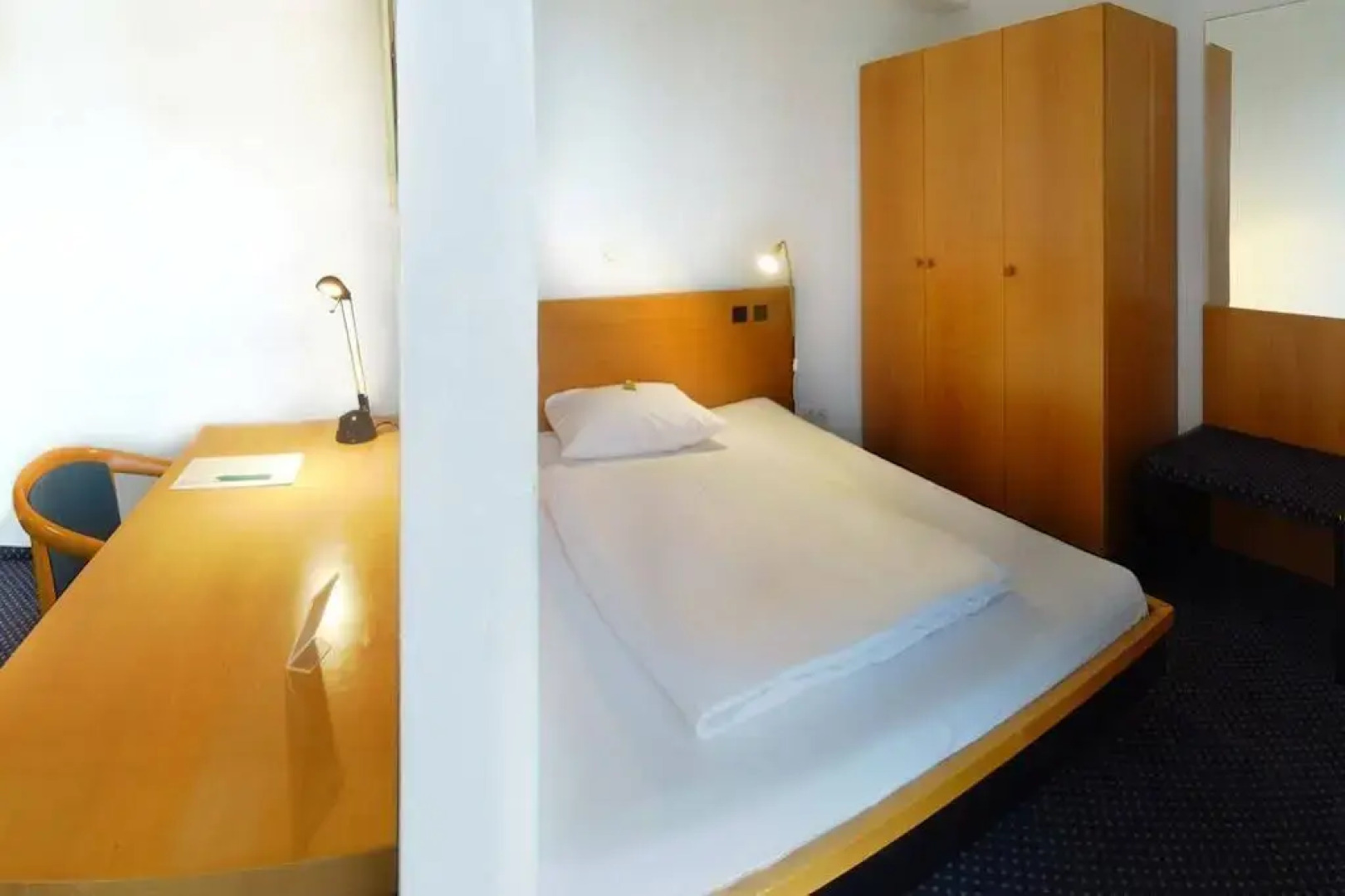 MIKADO Hotel & Suite