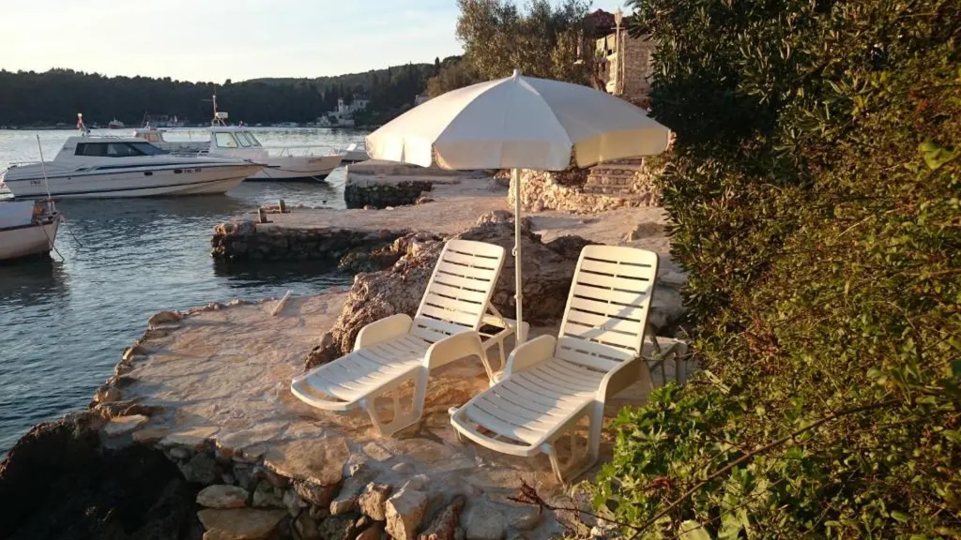 Studio Apartments More