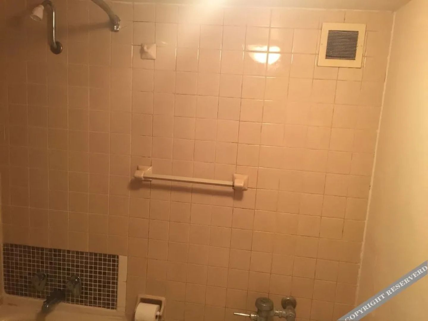 Red Carpet Inn & Suites - Muncie