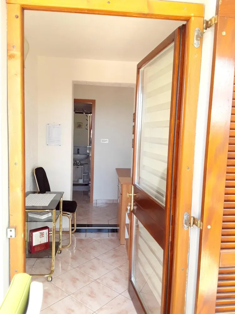 Apartment With one Bedroom in Cesarica, With Wonderful sea View, Enclo