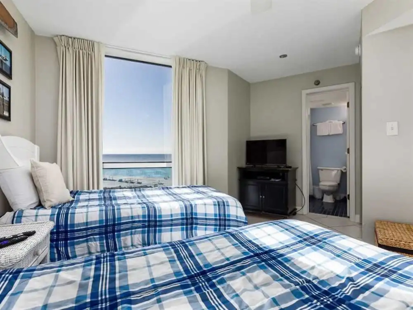 Perdido Sun by Meyer Vacation Rentals