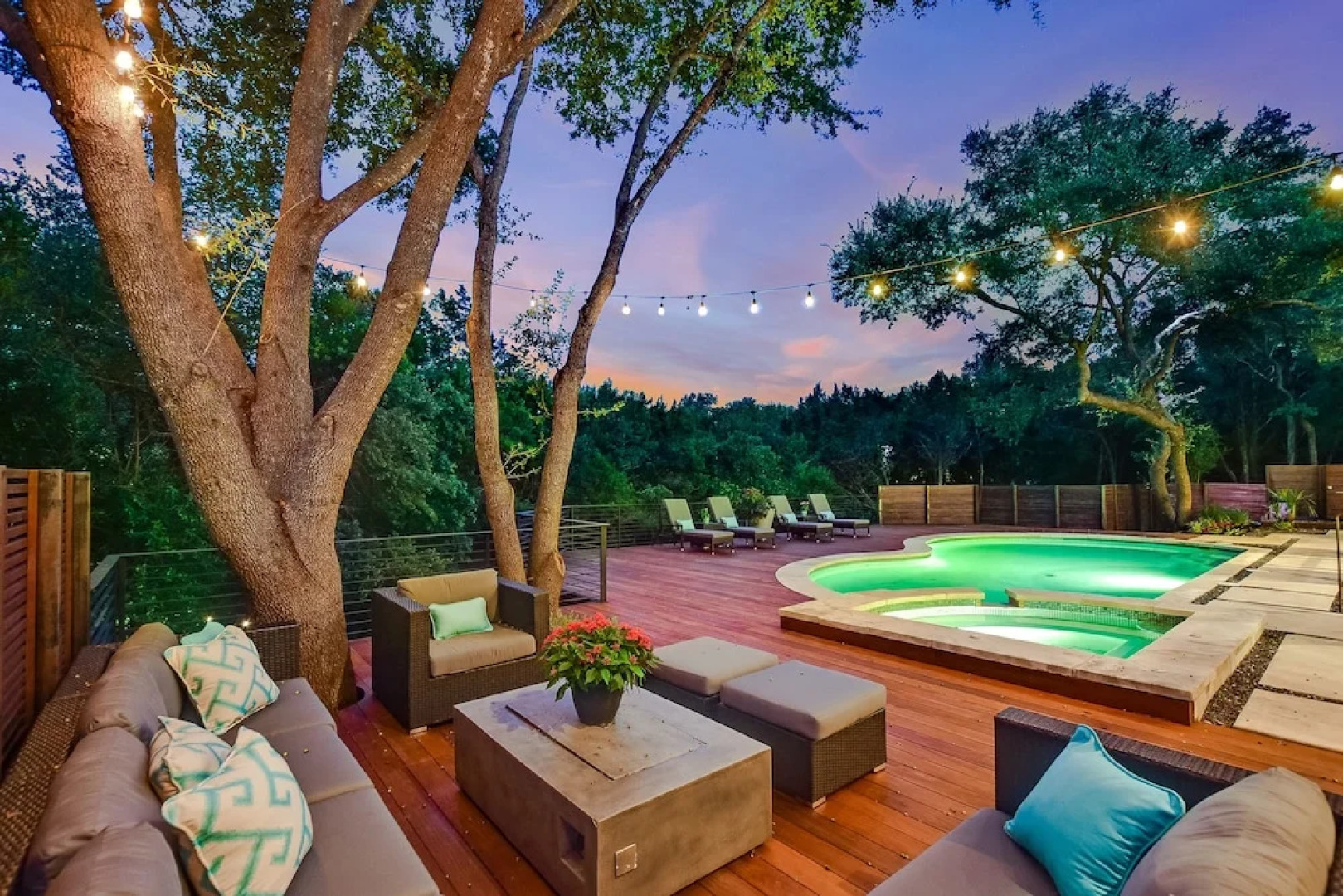 510 Austin - 5 Br Home