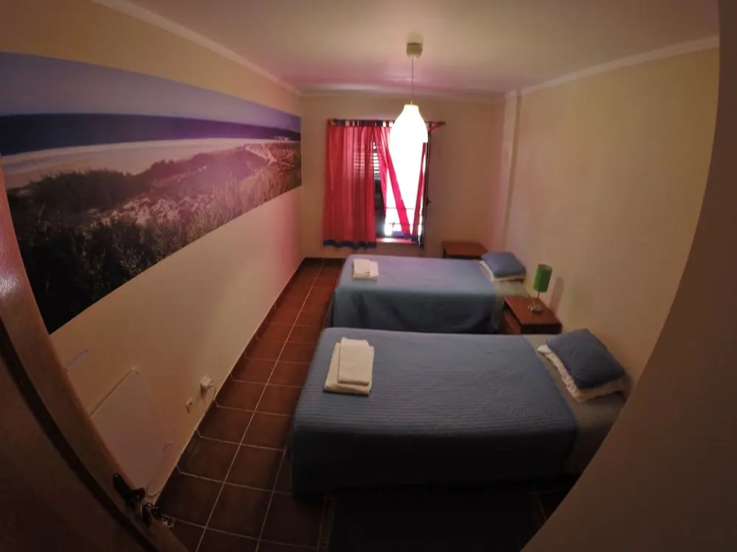 Supertubos Beach Hostel