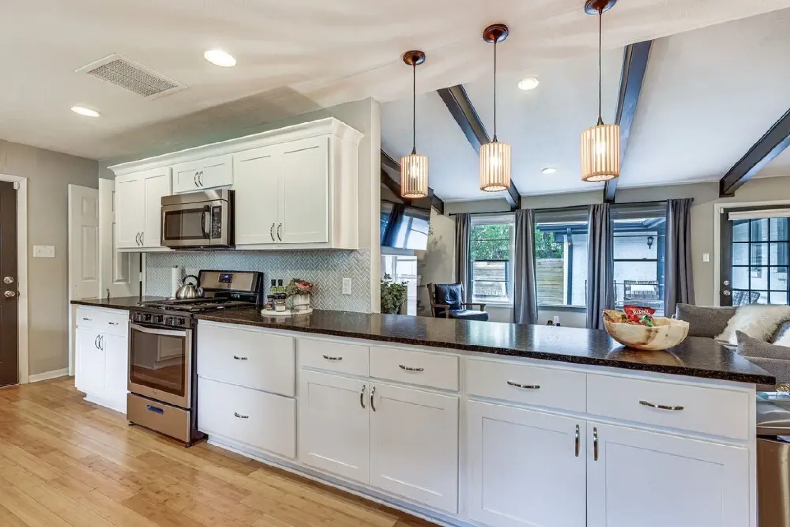 Spacious Bryan Home w/ Patio: 4 Mi to Downtown