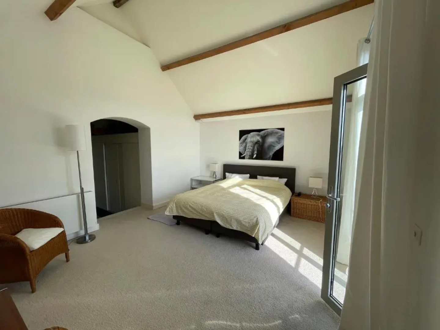 B&B Pompgebouw aan de Rijn