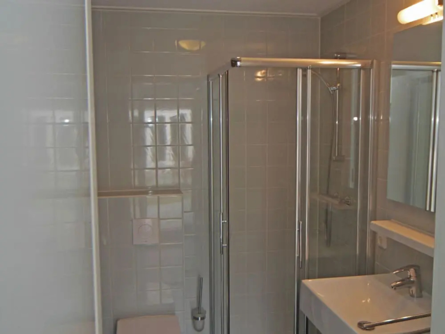 Comfortable Villa With Combi-microwave, Near Terherne