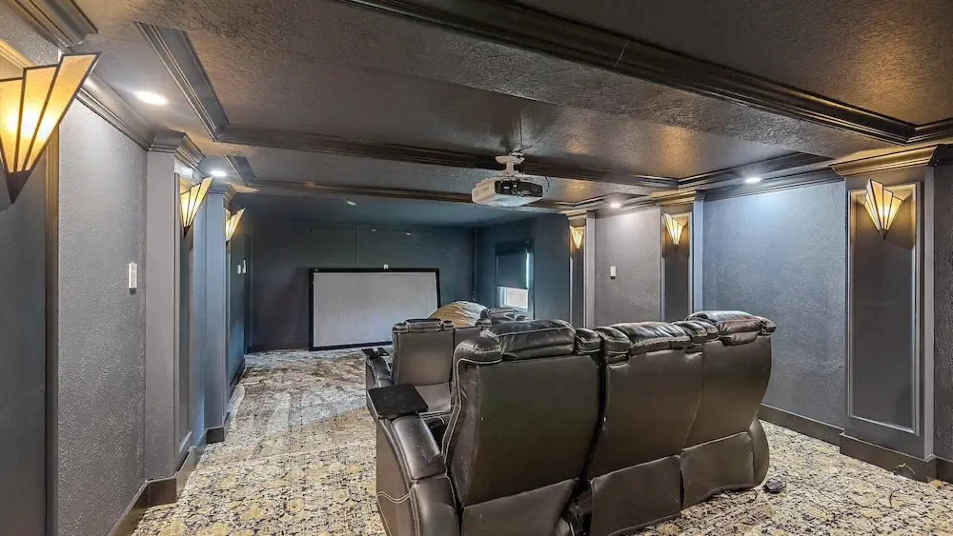 Almost Heaven 5 Bedroom Home by RedAwning