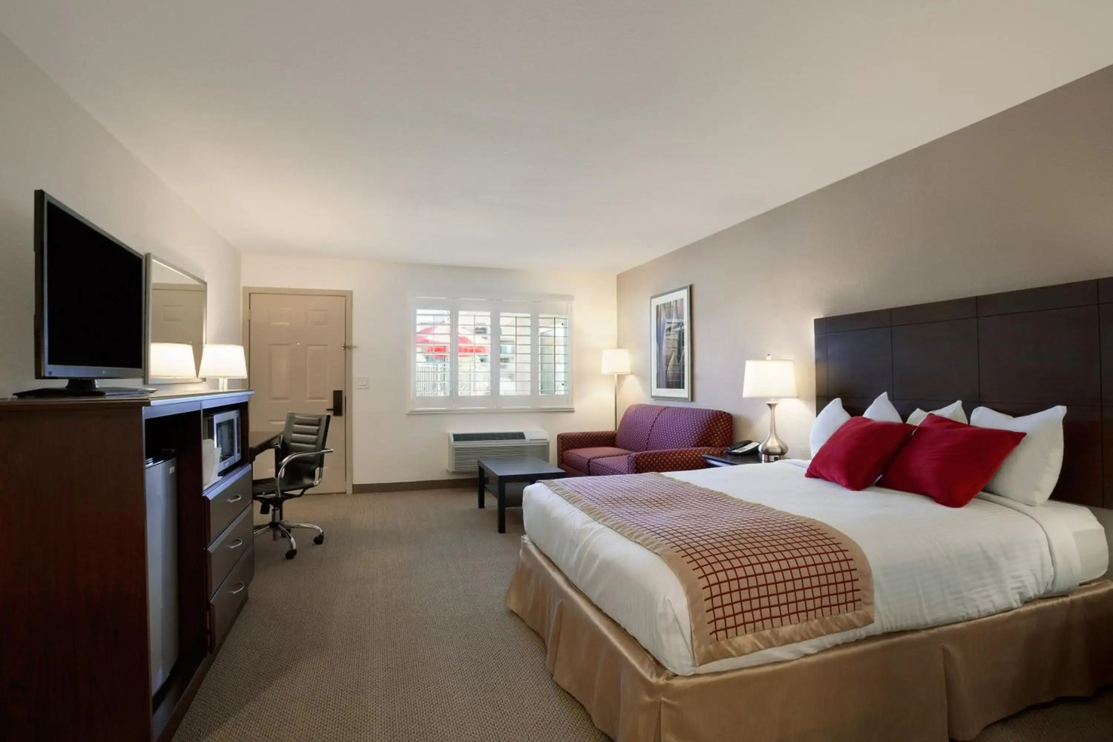 Infinity Inn & Suites