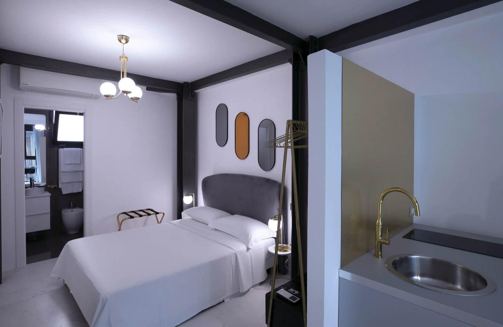 Azzoli Trapani - Apartments & Skypool - Adults Only