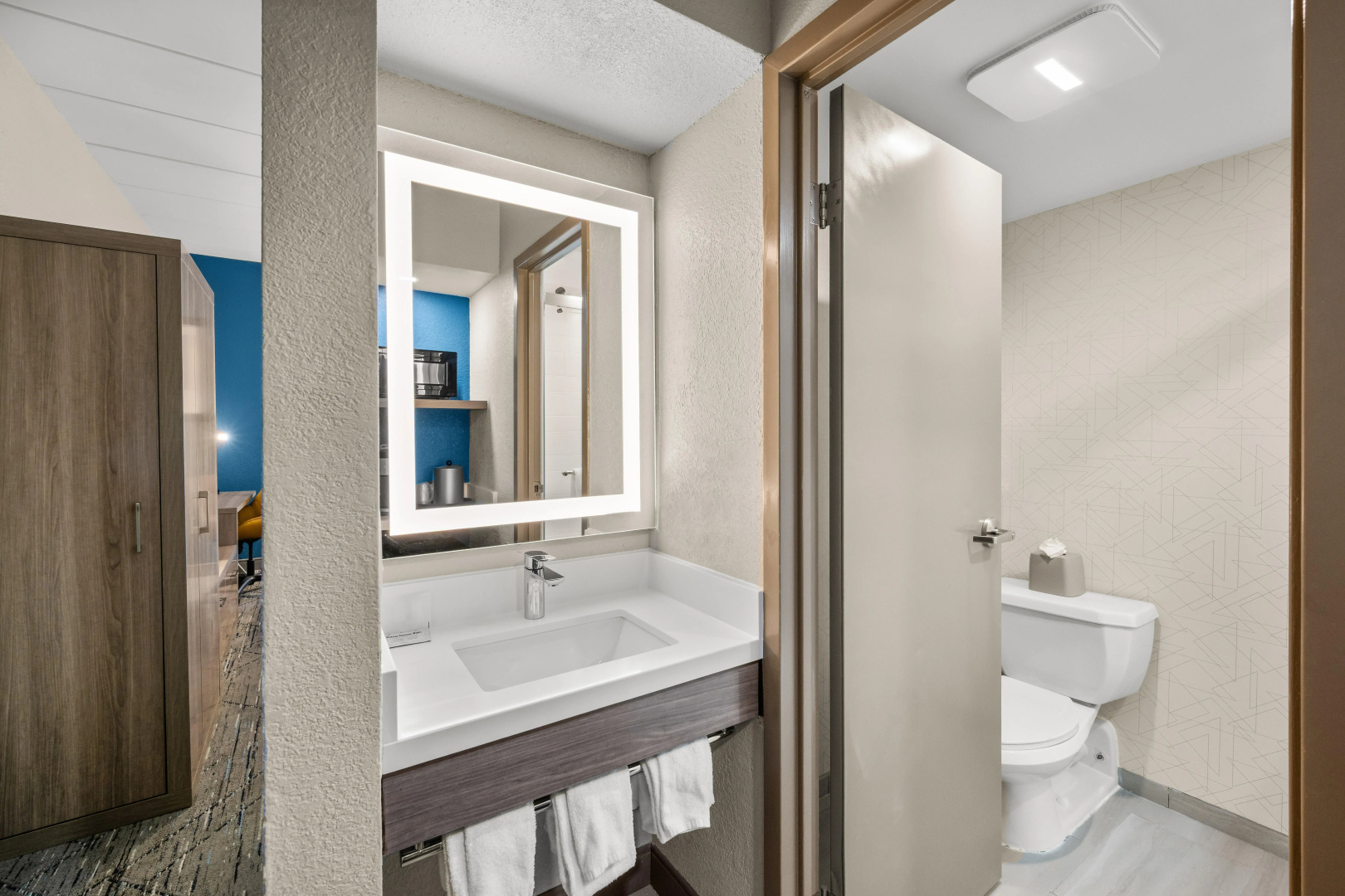 Holiday Inn Express Boston North-Woburn by IHG