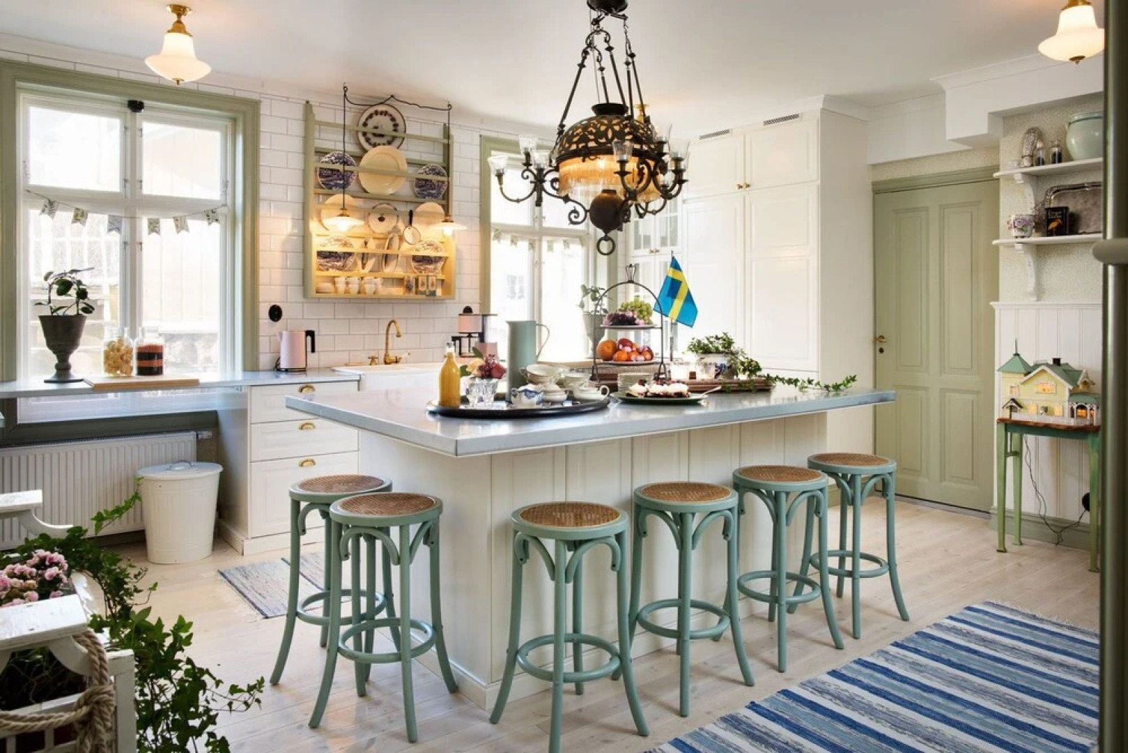 Strandflickornas Annex Gula Villan