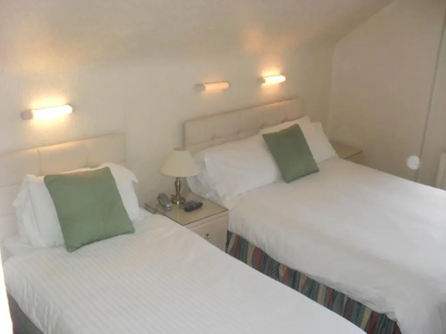 Pine Lodge Hotel & Restaurant Mansfield