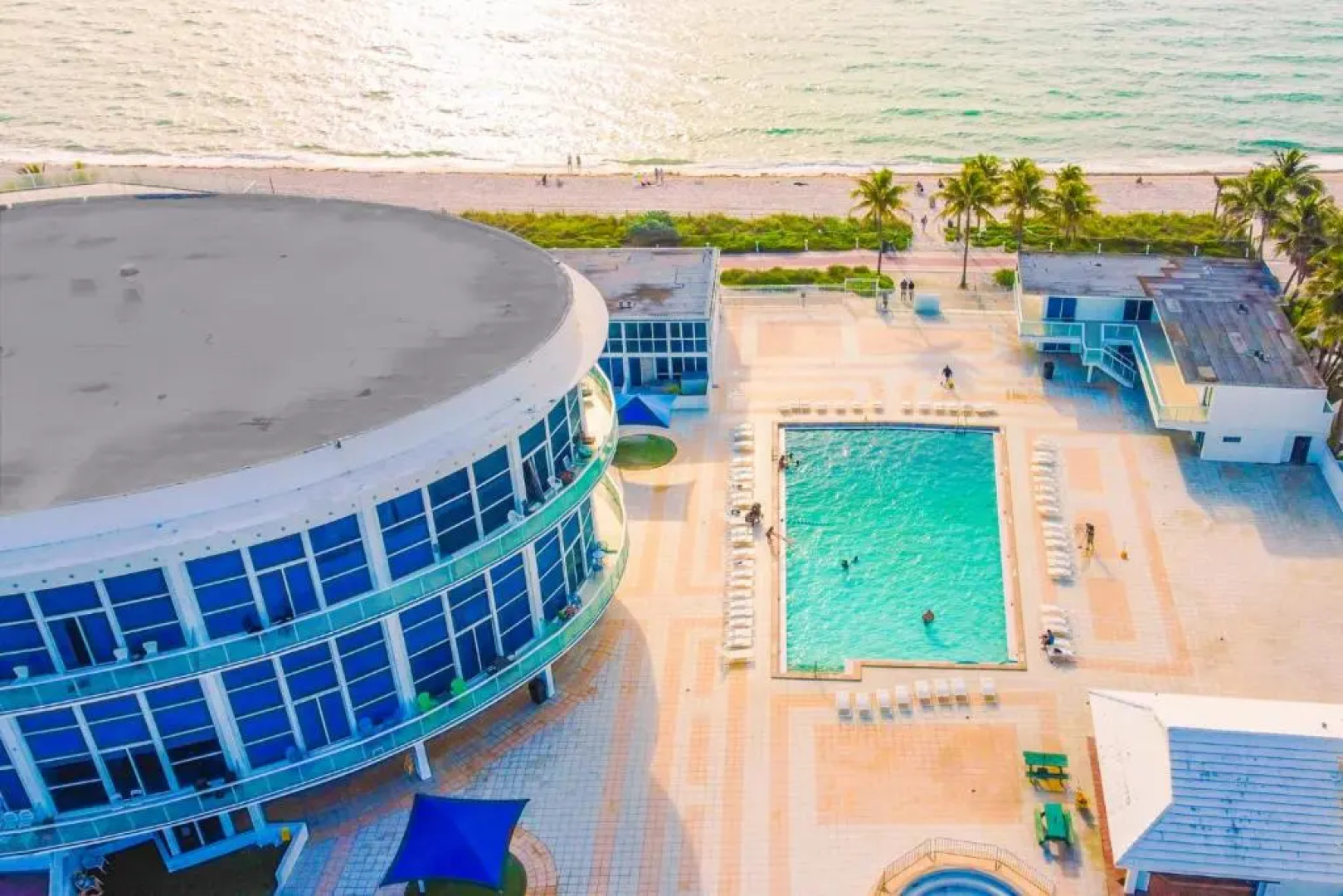 Miami Beach Apartments by Mia Rentals