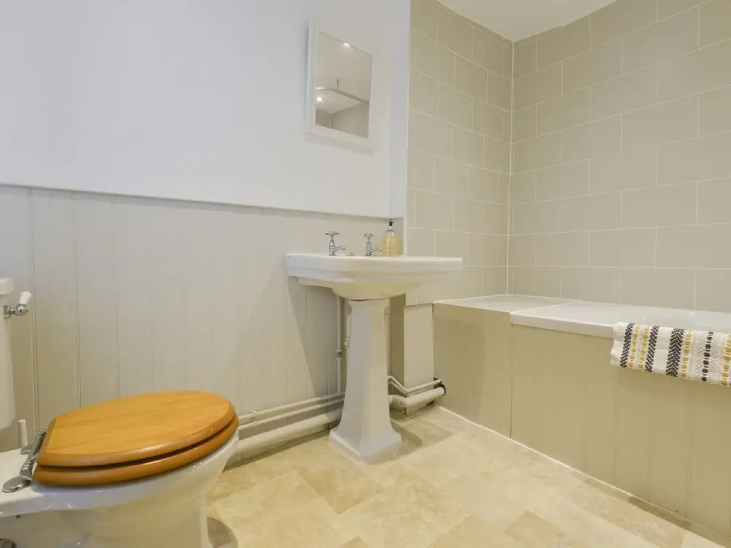 1 Gabberwell Cottages