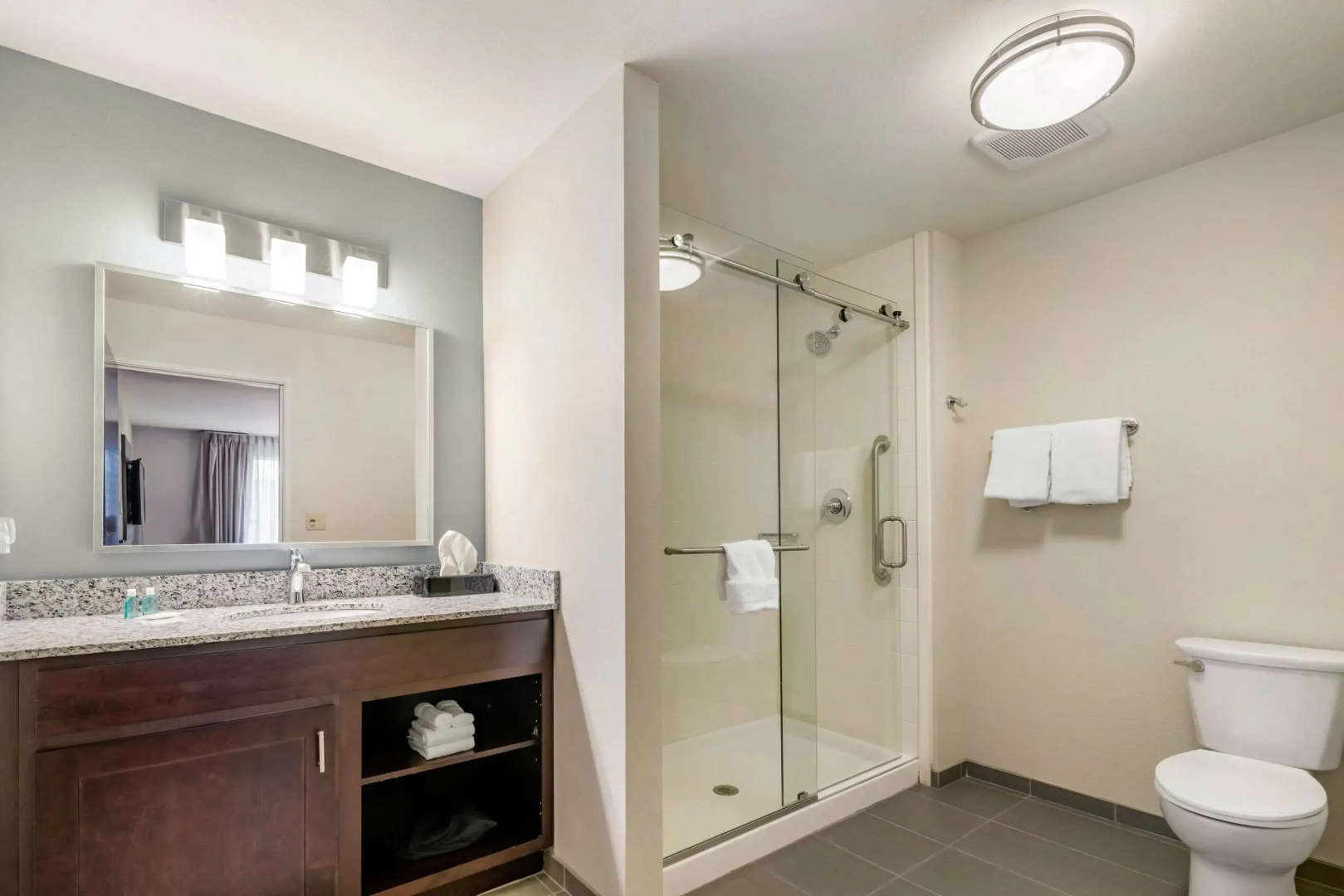 MainStay Suites Spokane Airport
