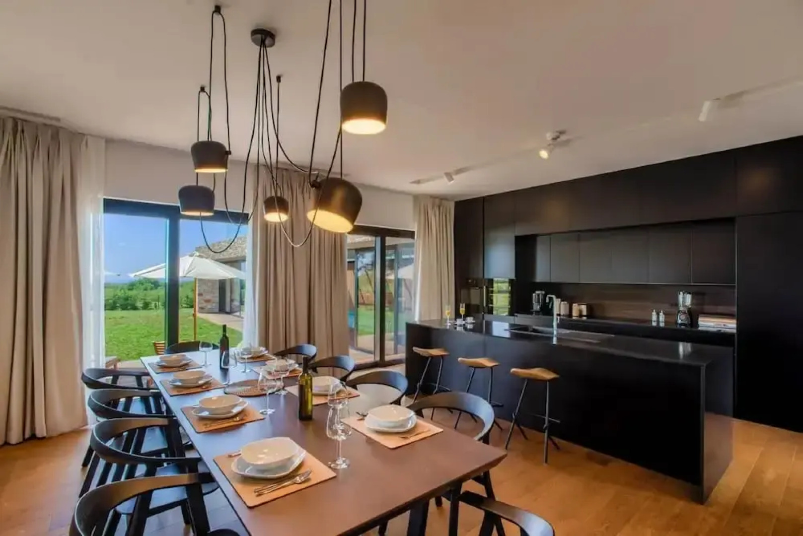 Villa Yellow Tree CFH