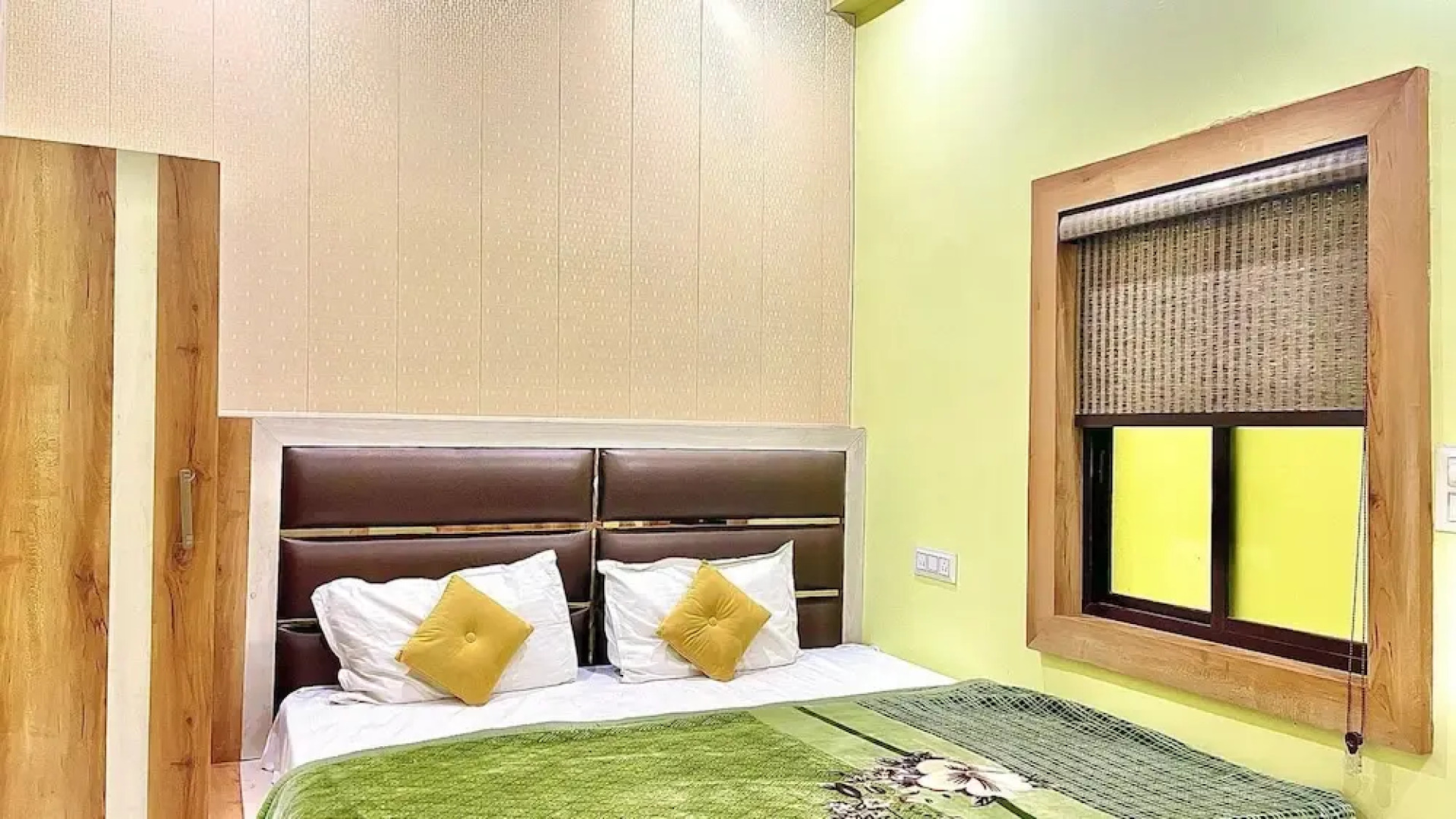 shree Ghanshyam palace