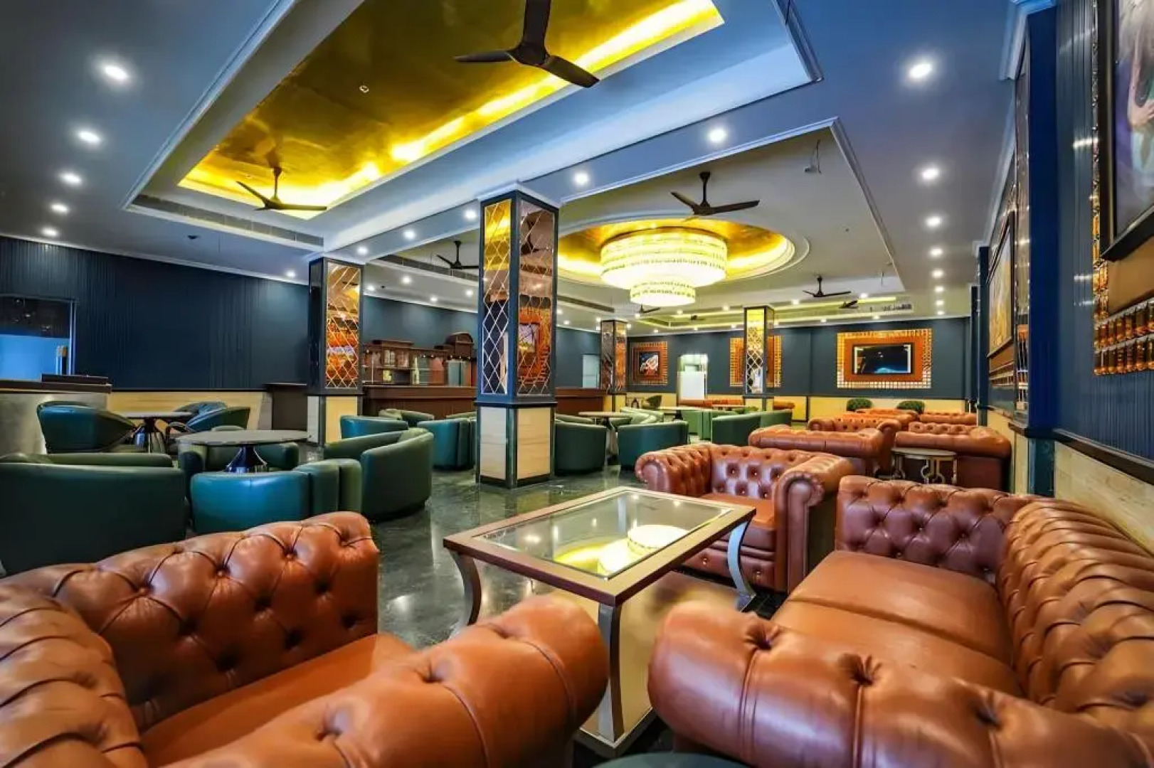 Mayfair Oasis Resort & Convention